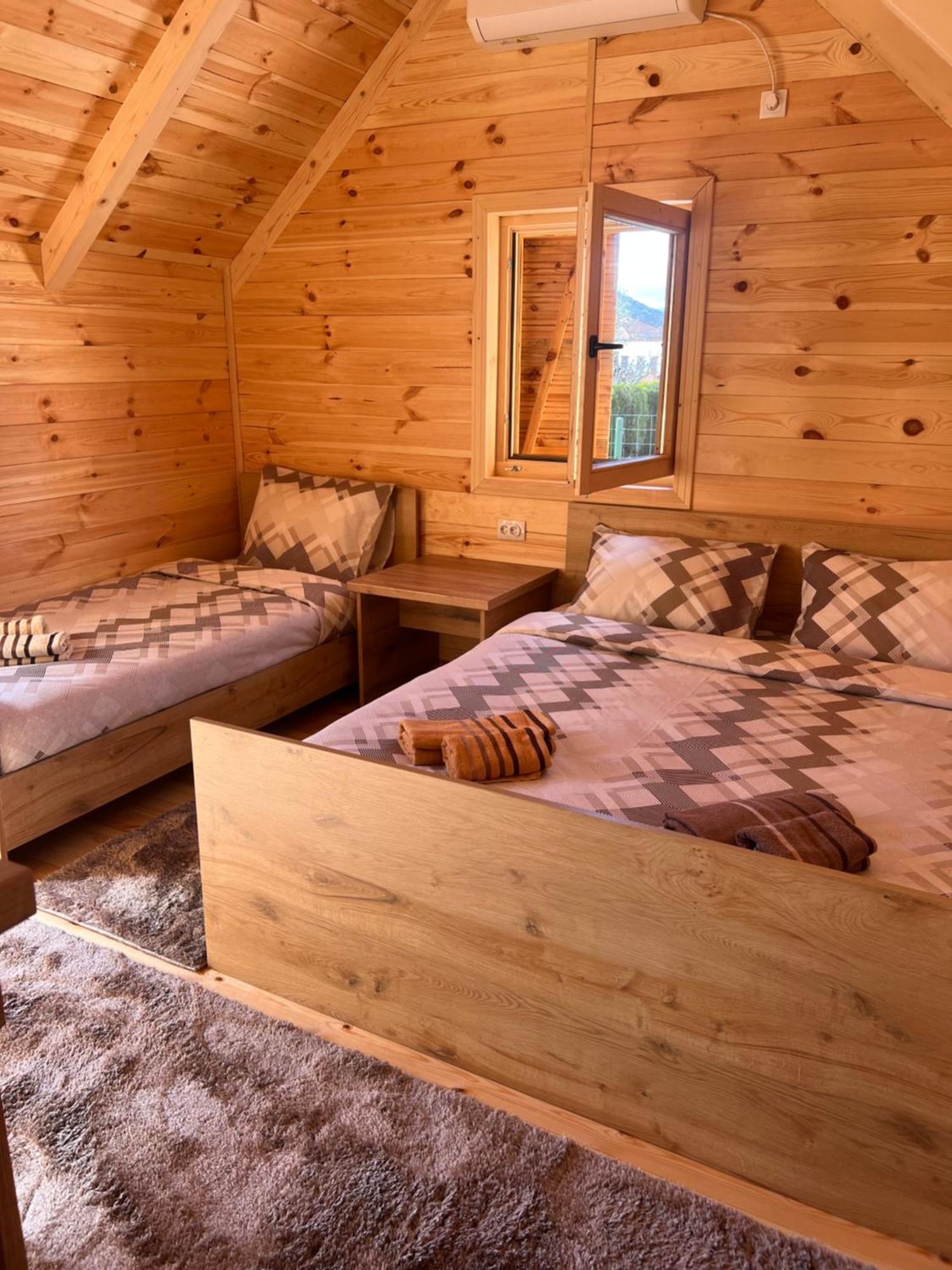 Cozy Bungallows Ποντγορίτσα Εξωτερικό φωτογραφία