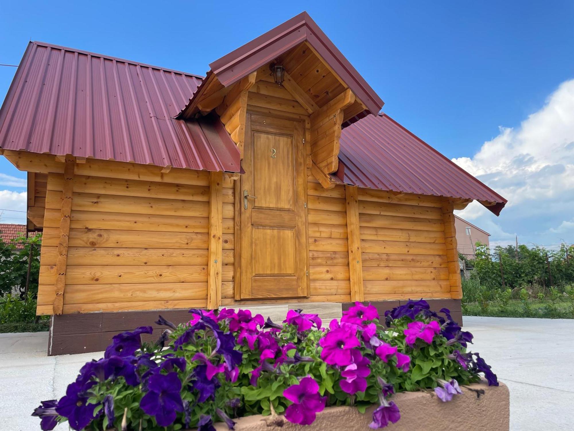 Cozy Bungallows Ποντγορίτσα Εξωτερικό φωτογραφία