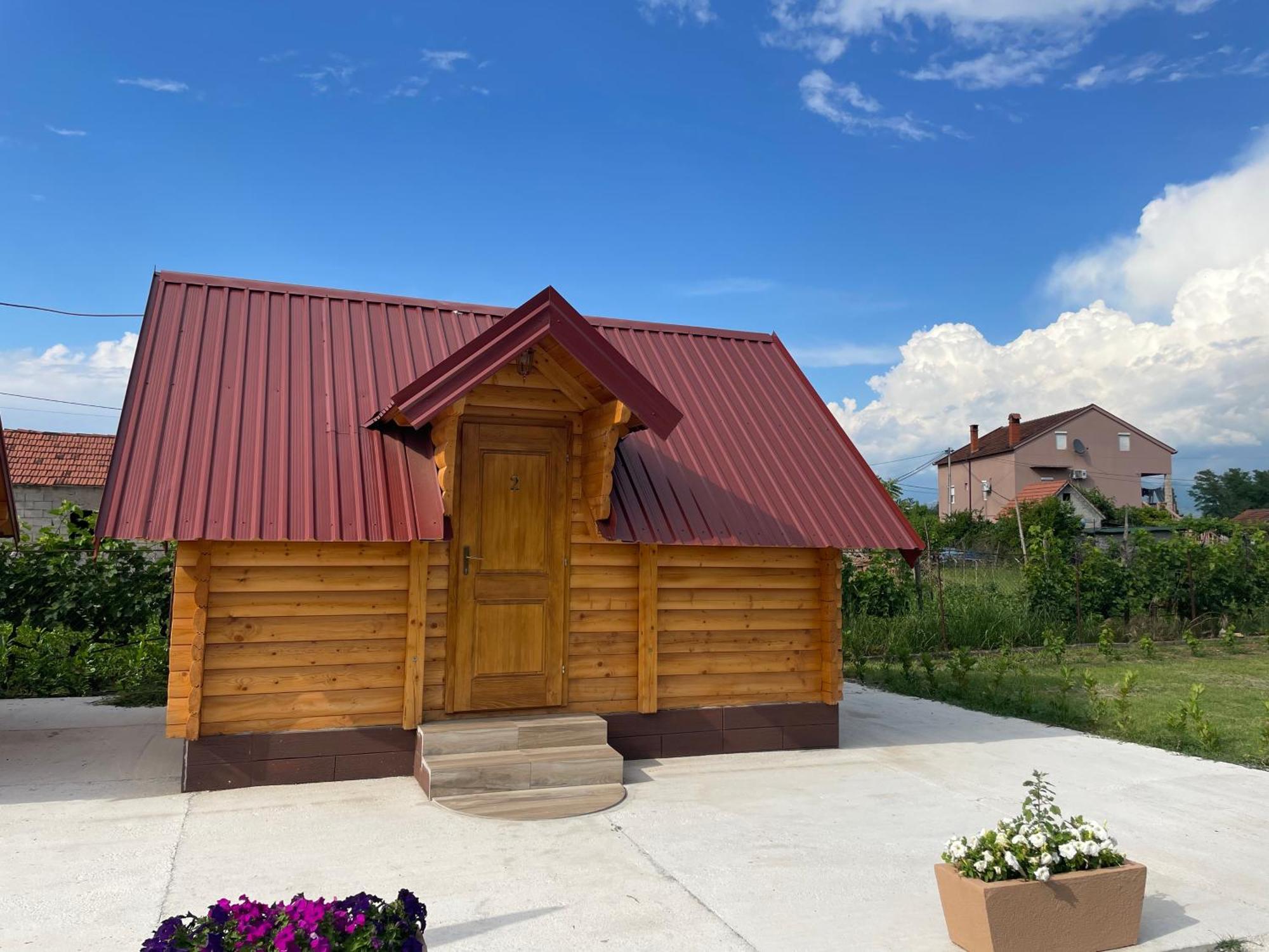 Cozy Bungallows Ποντγορίτσα Εξωτερικό φωτογραφία